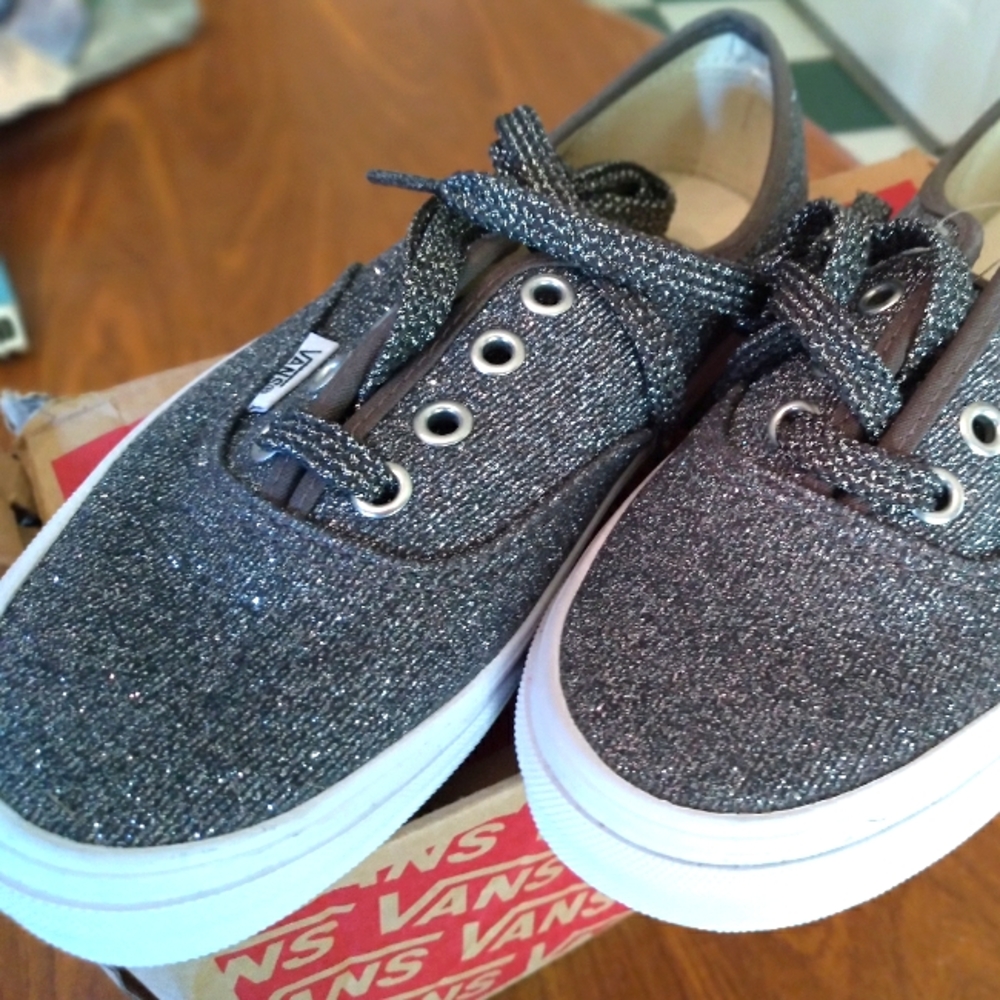 Vans Tennis Shoes women's size 5